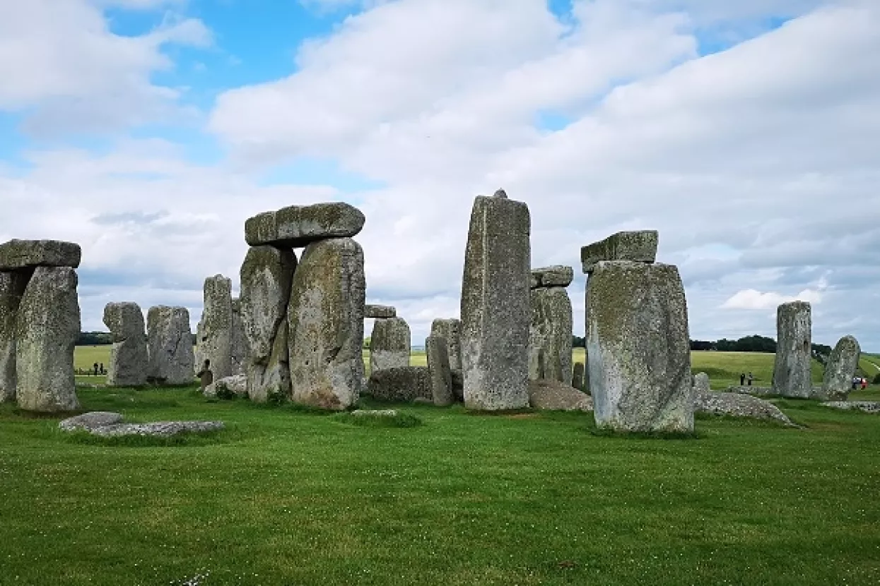 Stonehenge - misteriozni kameni blokovi do&scaron;li iz Walesa