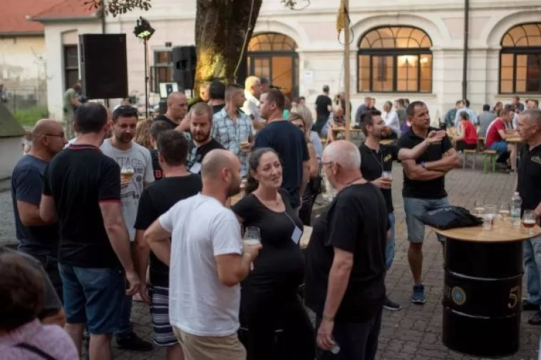 Dani piva Daruvar: Posjetitelji ku&scaron;ali 50 vrsta hrvatskog crafta i novo Staroče&scaron;ko