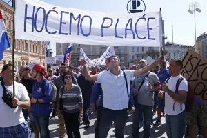 Kutlača: Samo isplata plaća neće rije&scaron;iti problem Uljanika