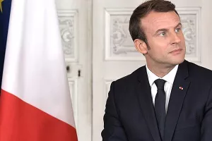 Nakon niza o&scaron;trih reformi Macronu drastično pada popularnost
