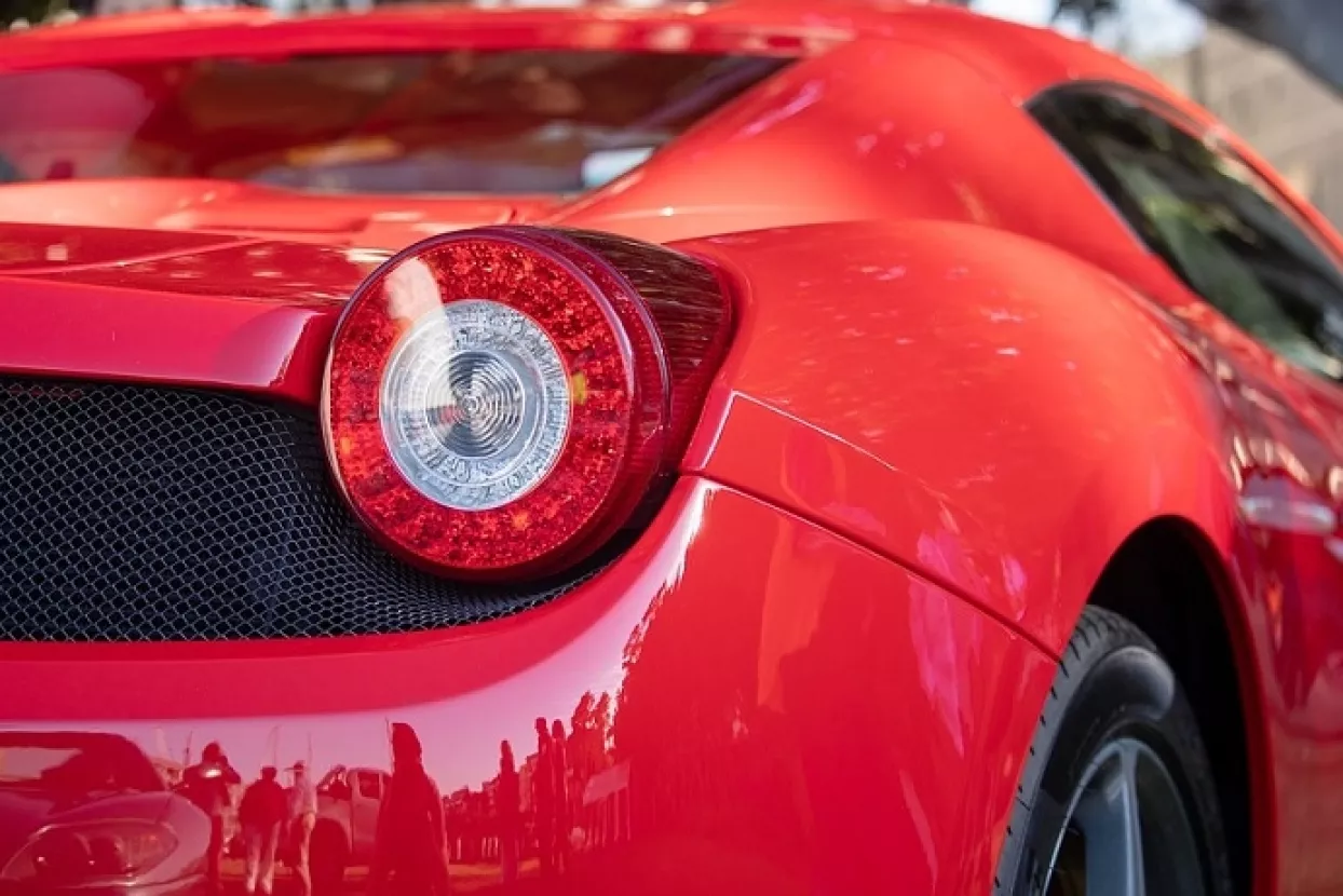 Ferrari se okreće hibridnim modelima automobila