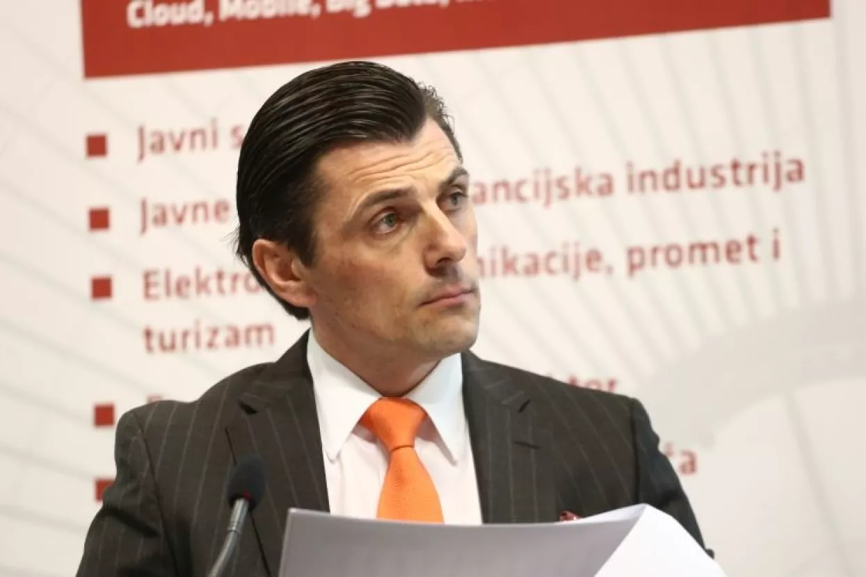 Grubi&scaron;ić: Nitko se ne treba ispričavati ako kasni na posao sve dok ne ugrožava projekt