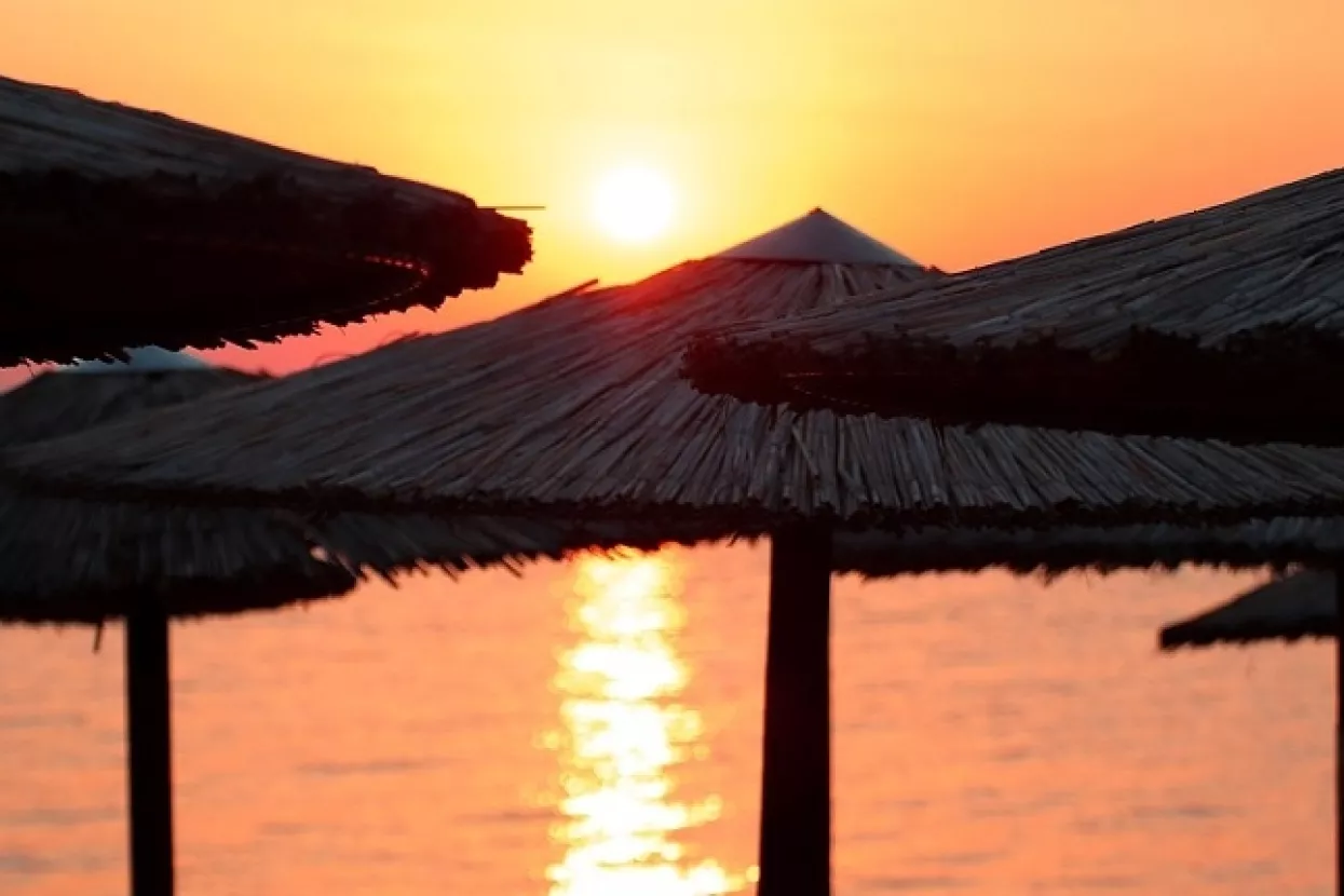 Za nižu dobit turoperator Thomas Cook krivi - vrućinu