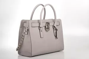 Michael Kors navodno preuzima Versace za dvije milijarde dolara