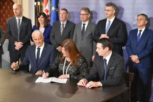 Žalac: Lani na otocima otvorena 121 tvrtka, to su dobri pokazatelji