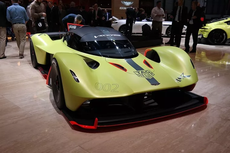 Premium proizvodi i usluge: Gdje vam je 74,2 milijuna kuna za novi Lamborghini Veneno?