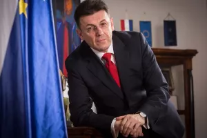 Burilović: Trebaju nam i druge stabilne bran&scaron;e osim turizma - IT sektor i R&D