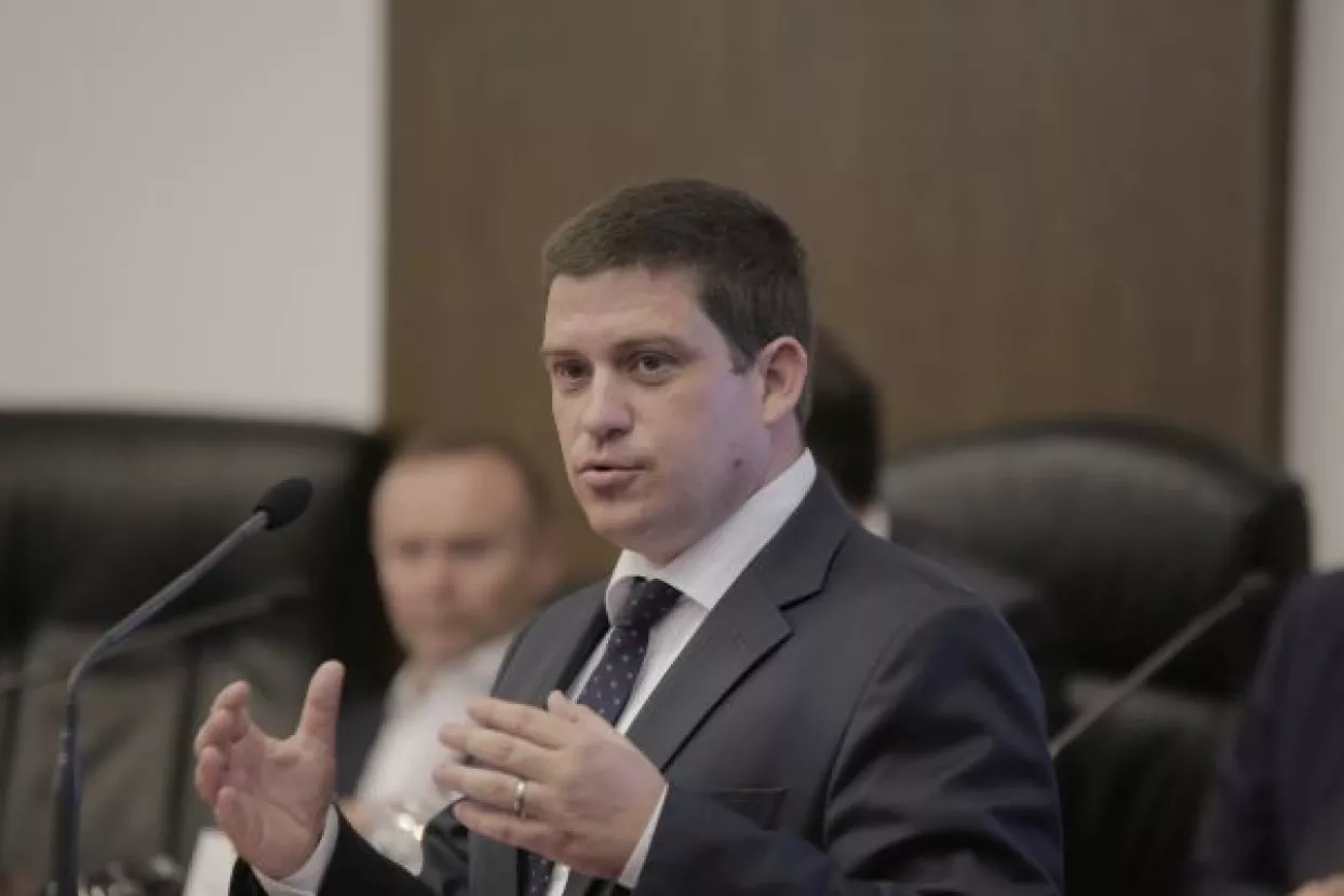 Danas u Hrvatskoj: Potpisivanje ugovora za izgradnju državne ceste od &Scaron;kurinja do Rijeke