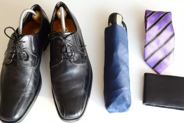 Kako se odijevati za posao: Casual i smart business look za žene i mu&scaron;karce