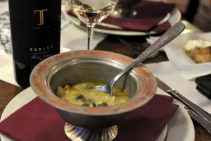 Vino uz žlicu: Pjenu&scaron;ac se sasvim fino sljubljuje s buregdžicima