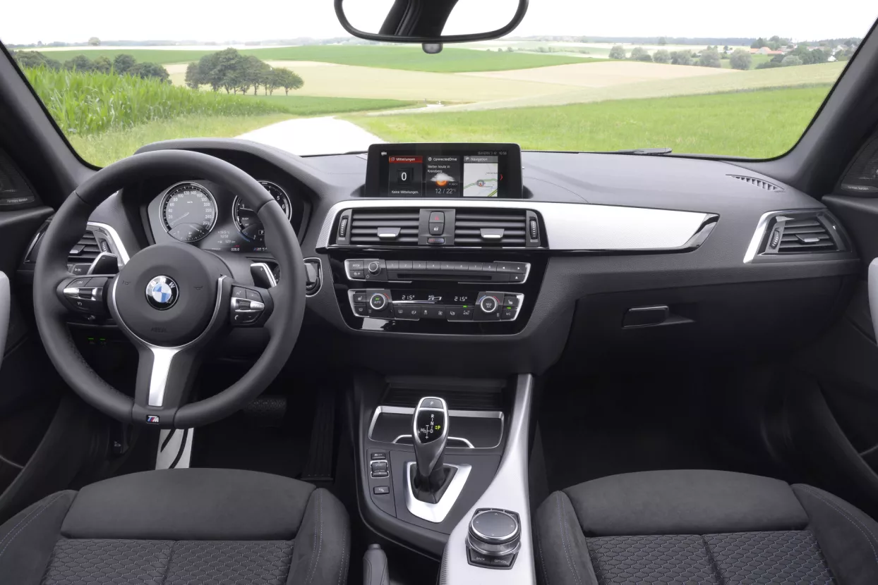 Provjerite u kojim gradovima možete u probnu vožnju povesti bogato opremljen BMW 118i