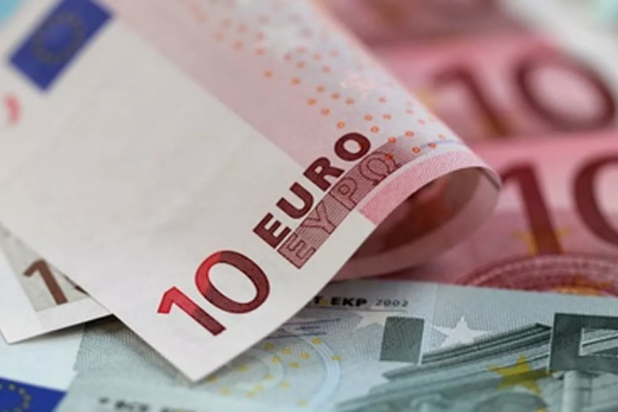 Kraj bankarskog harača: Drastično padaju naknade za prekogranična plaćanja u EU