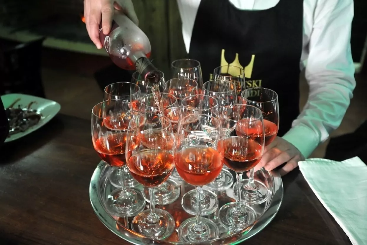 Oyster Wine Contest: Roze s petrčanskog kamena u Tokiju pobijedio sva bijela vina