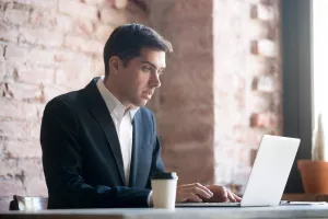 Stižu kazne tvrtkama koje nisu dostavile financijski izvje&scaron;taj, poduzetnici početnici u &scaron;oku