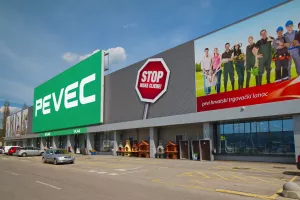 Pevec uložio 83 milijuna kuna u otkup poslovnog prostora i zemlji&scaron;ta na Jankomiru