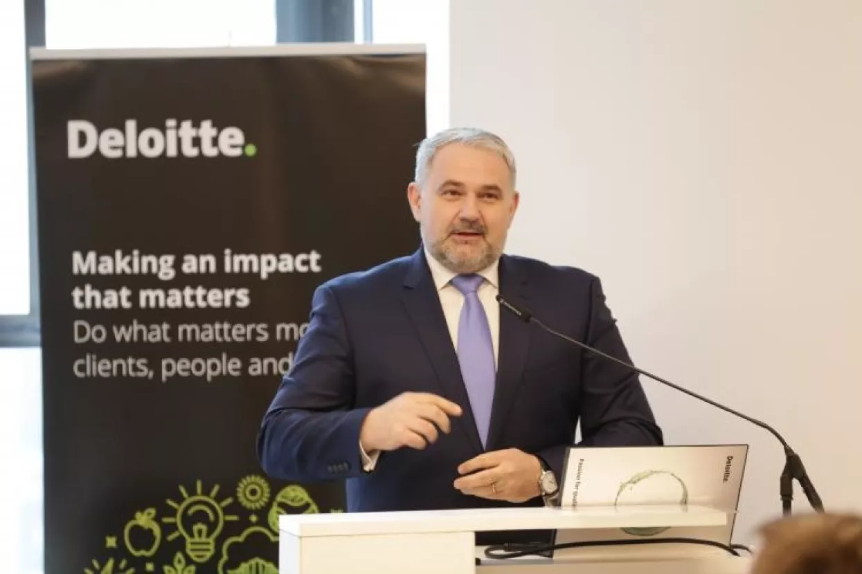 FOTO: Ina dobila nagradu Green Frog za najbolje izvje&scaron;će o održivom razvoju