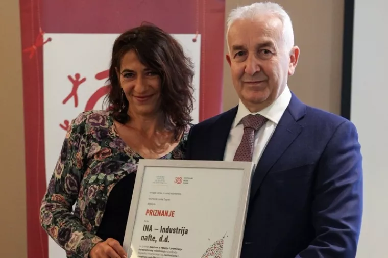 Ina dobila priznanje za doprinos razvoju korporativnog volontiranja u Hrvatskoj