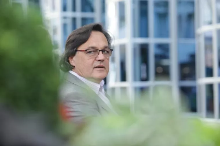 Željko Garača: Mirovinska i četvrta industrijska revolucija: sutra će i 65 biti previ&scaron;e