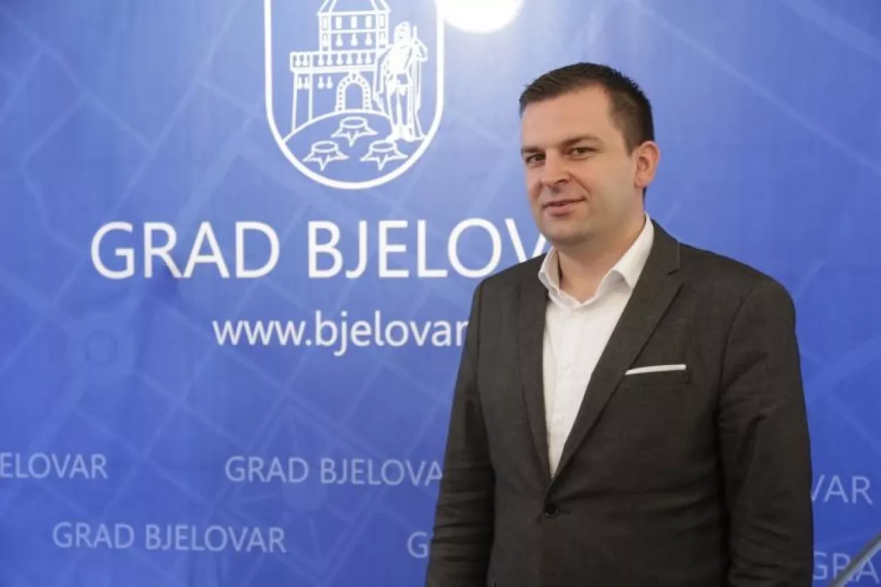 Hrebak daje uvid u svaku kunu potro&scaron;enu u Bjelovaru - od plaća do dnevnica
