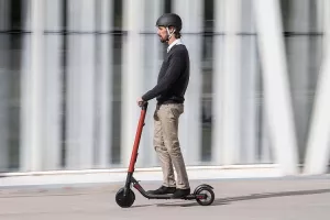 Igranje romobilima rađa jednoroge opasne za pje&scaron;ake i autoindustriju