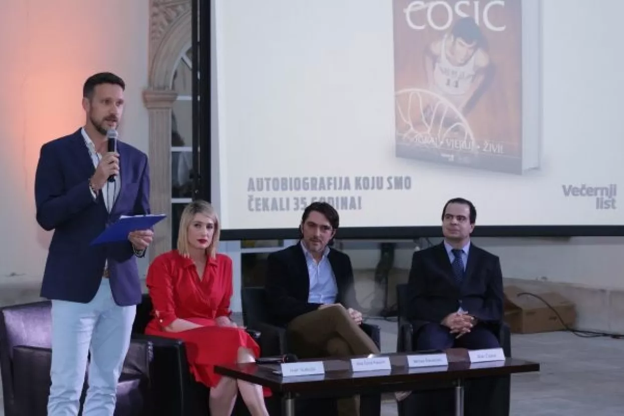 FOTO: Autobiografija Kre&scaron;imira Ćosića nije samo knjiga o sportu, već i vrijedno literarno djelo