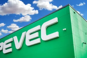 Pevec isplaćuje stimulacije i najavljuje 13. plaću za najbolje djelatnike