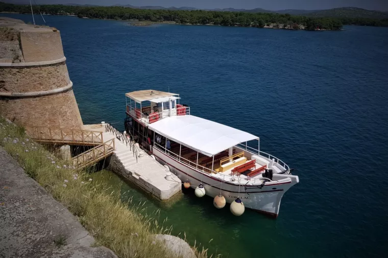 Kontrolirani turizam: Od subote izleti brodom do &scaron;ibenske tvrđave sv. Nikole