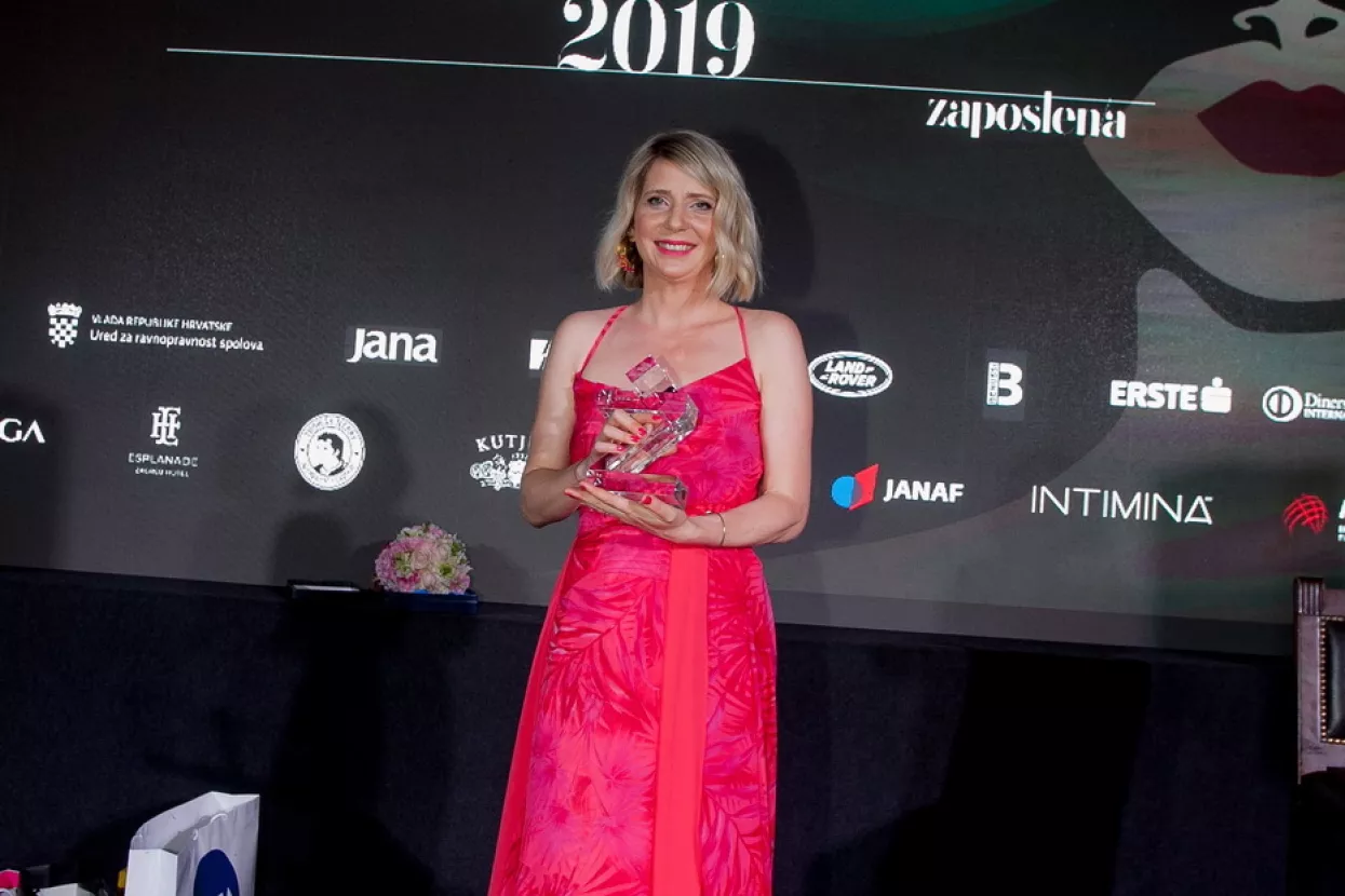 FOTO: Direktorica korporativnih komunikacija HT-a Nina I&scaron;ek Međugorac progla&scaron;ena Ženom godine