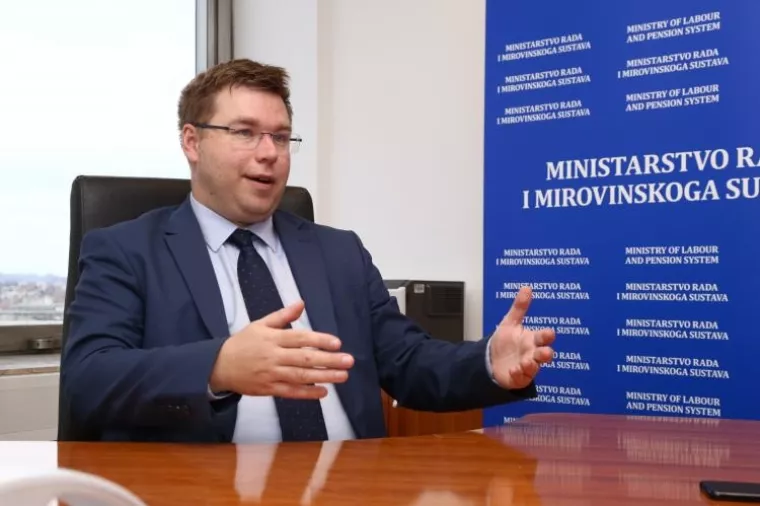 Plenković prelomio: &Scaron;estero ministara odlazi iz Vlade, Pavić mijenja resor