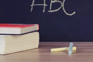 Danas u Hrvatskoj - Vlada raspravlja o besplatnim udžbenicima za srednjo&scaron;kolce
