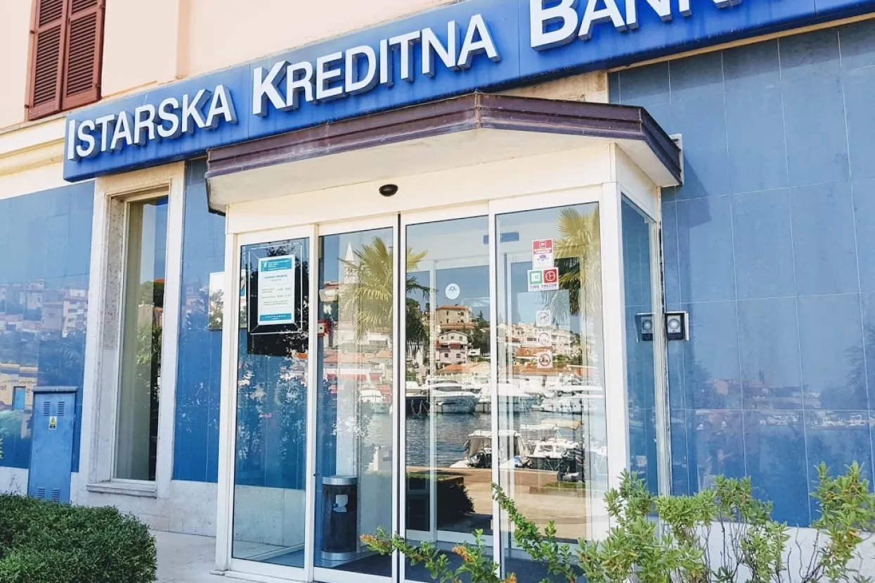 Tko je drugi po veličini dioničar Istarske kreditne banke, koji se 'nakrcava' dionicama