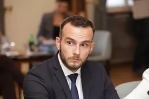 Ministar rada Aladrović: Vlada ne strahuje od &scaron;trajkova jer želi dići plaće