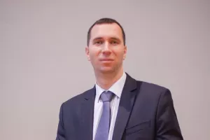 [EKSKLUZIVNO] Marijan Pojatina uoči 25. obljetnice Olivala: Ostajemo dosljedni&nbsp; 'prirodnom' razvoju i stipendiramo mlade&nbsp;