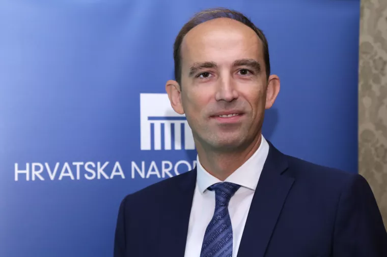 Revidirani podaci HNB-a: Prihodi od turizma u prvih &scaron;est mjeseci veći 4,94 posto