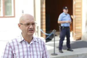 Aleksić kazneno prijavio banke za udruženi zločinački pothvat protiv građana i države
&nbsp;
