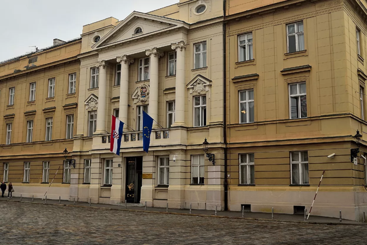 Danas u Hrvatskoj: Sabor o Obalnoj straži, konferencija socijalnih radnika, otvorenje Ambiente...