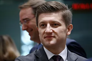 Država izdala 15 milijardi kuna vrijednih obveznica, na kamatama u&scaron;tedjela 716 milijuna kuna