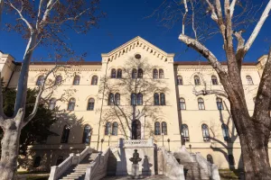 Danas u Hrvatskoj: Sastanak vladajuće koalicije, Sabor razrje&scaron;uje Jelenića, Sveučili&scaron;te u Zagrebu o koronavirusu...