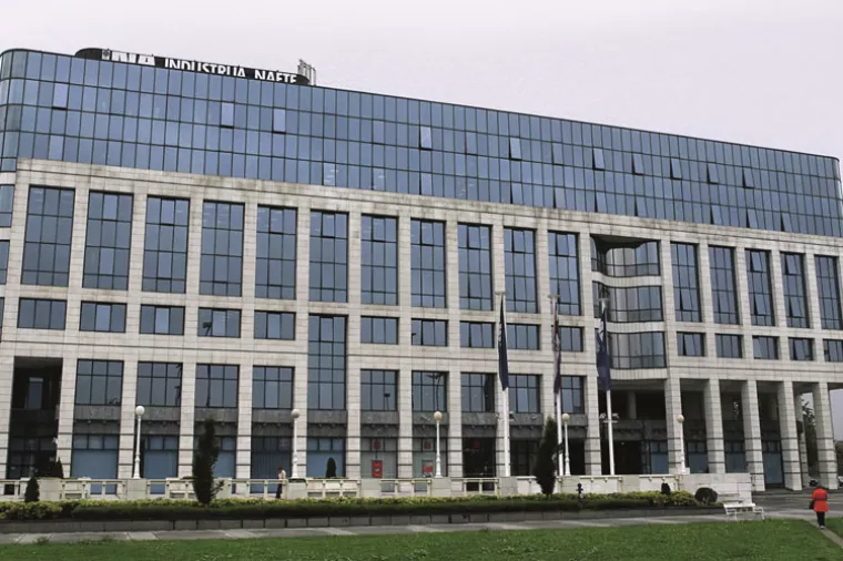 Država raspisala natječaj za nova tri člana uprave Ine