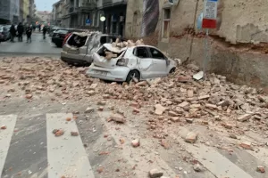 Zagreb pogodio najjači potres u zadnjih 140 godina, sad tek nema predaje!