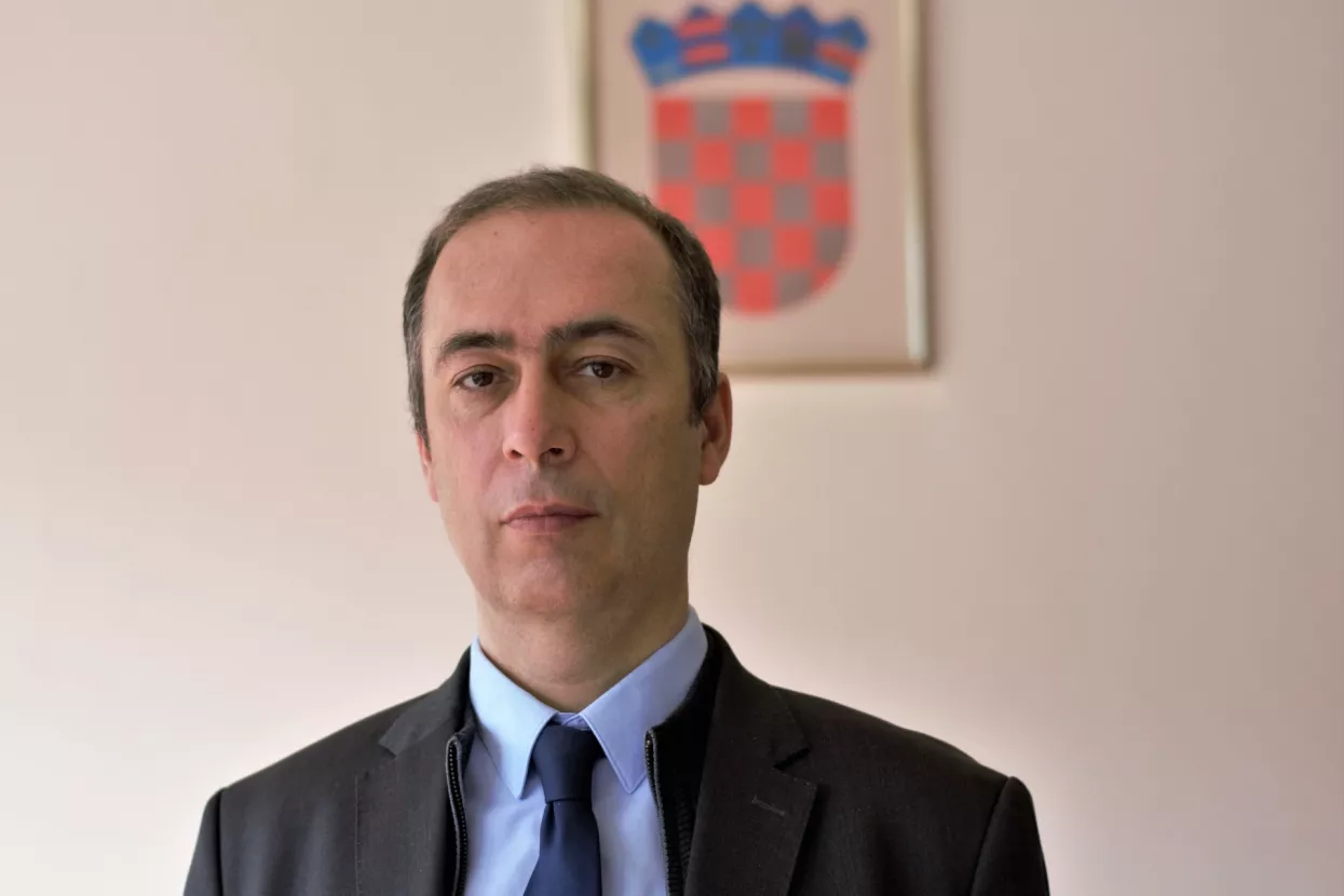 Nenad Končar u Karlovcu stvara mikroklaster, masovno izrađuju za&scaron;titne vizire protiv koronavirusa