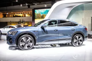[VIDEO] Audi e-tron sportback: Stiže ovog proljeća i 'napada' Jaguar I-Pace