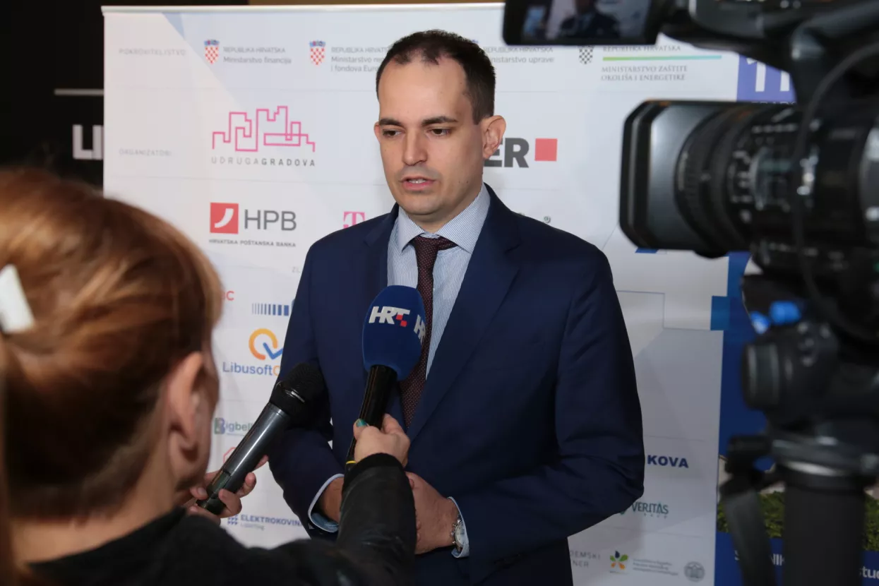 Ministar Malenica: Do sada izdano 100.000 e-propusnica