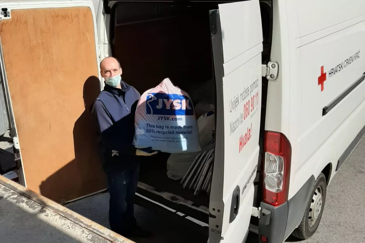 JYSK i HESPO zajedno pomažu opremiti bolnice
&nbsp;