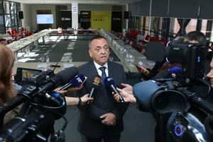 Lokalni koronapaketi (3): Osijek daje&nbsp;1000 kuna po zaposlenome, Požega i Beli&scaron;će smanjuju prirez...