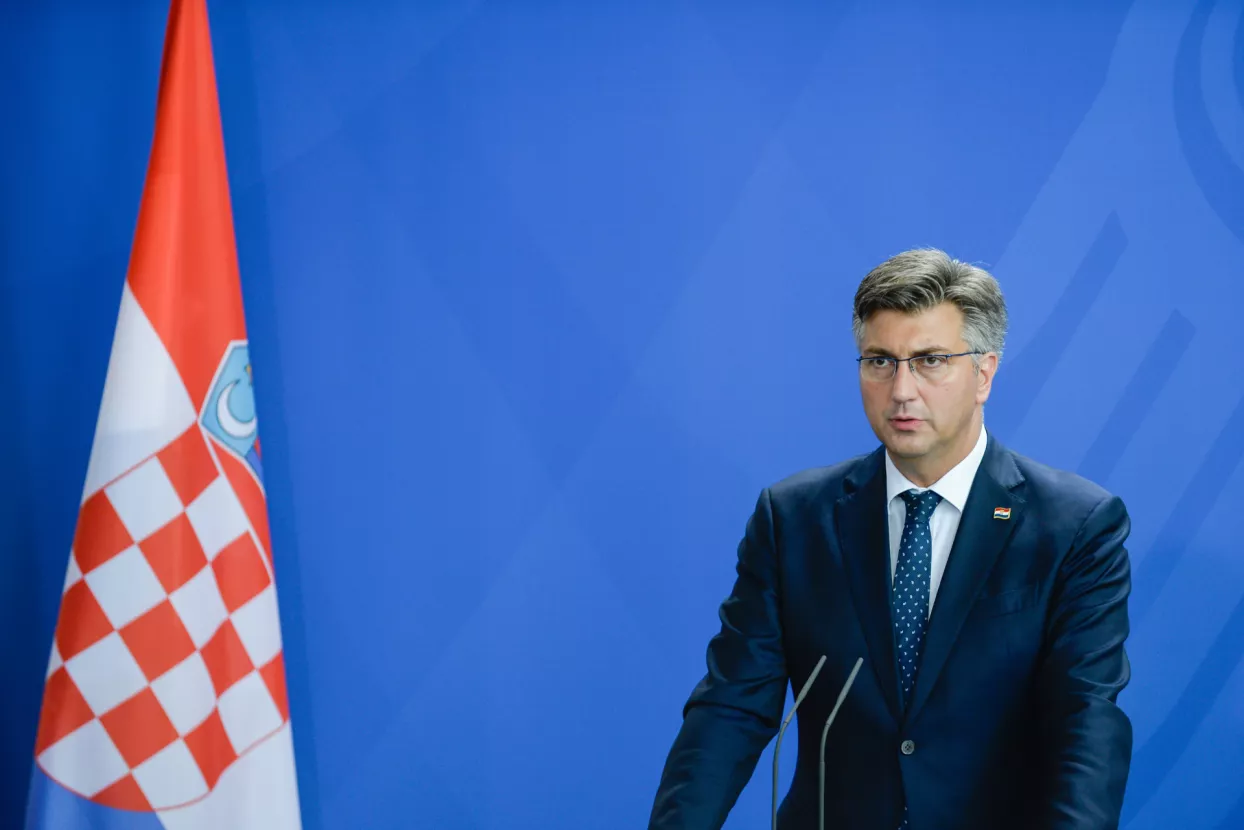 Popu&scaron;taju mjere: Od ponedjeljka rade trgovine i muzeji, od 4. svibnja frizeri i pedikeri, od 11. svibnja vrtići i &scaron;kole