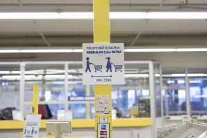 Objavljene su EPIDEMIOLO&Scaron;KE preporuke za PRVU FAZU! Evo kako će funkcionirati trgovine, javni prijevoz...
