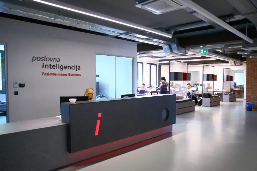 Poslovna inteligencija nagrađena za kvalitetno upravljanje zaposlenicima