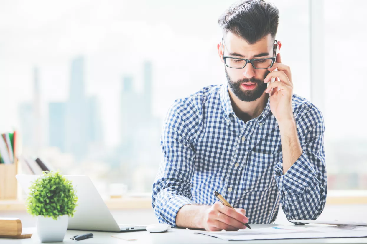English caf&eacute; u Lideru: Telefonski razgovor - promjena dogovora