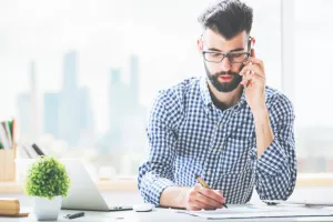 English caf&eacute; u Lideru: Telefonski razgovor - promjena dogovora
